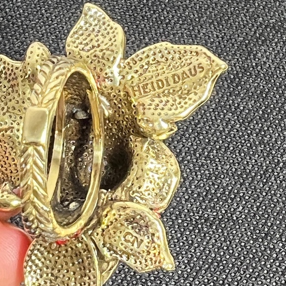HEIDI DAUS Statement Ring RARE Red Rose Crystal ROSE ELEGANCE Estate - Picture 15 of 15
